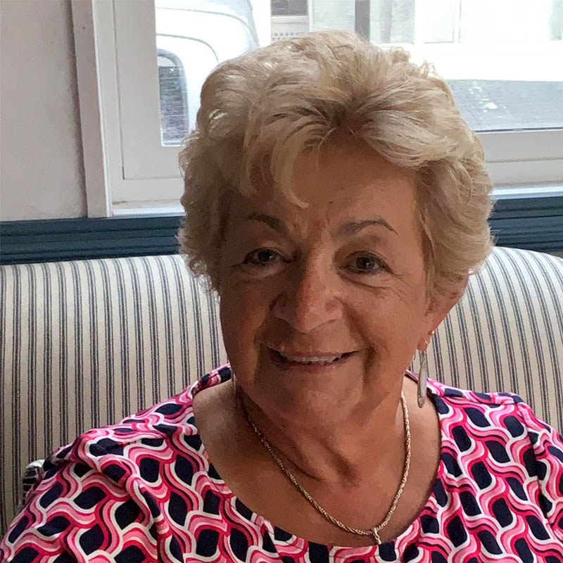 Headshot of Katherine Jasmine, Content Writer at Ladybugz Interactive Agency